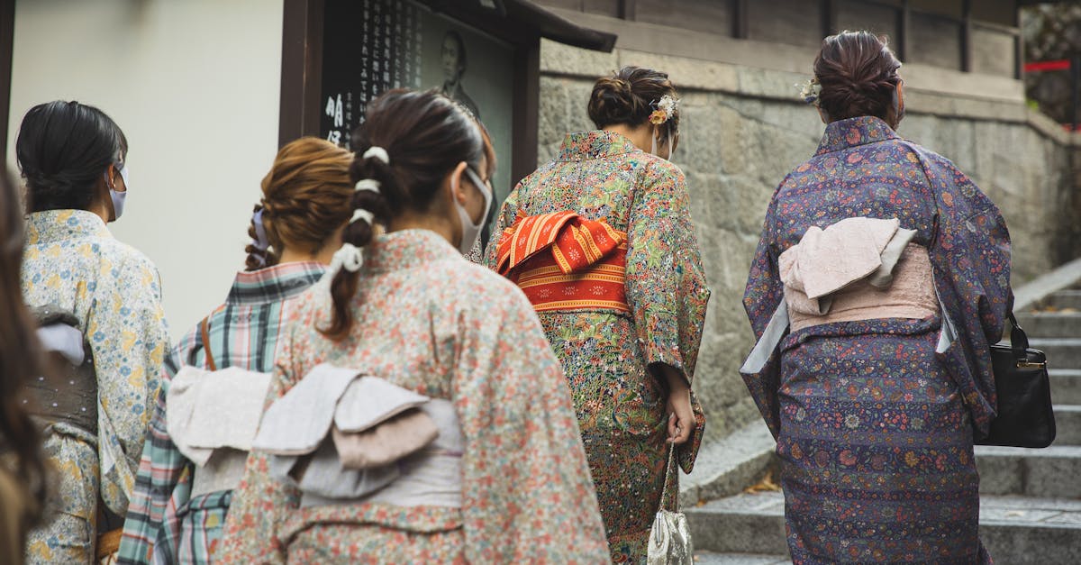 What are the 7 regions of Japan?